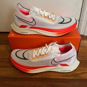 Nike ZoomX Streakfly